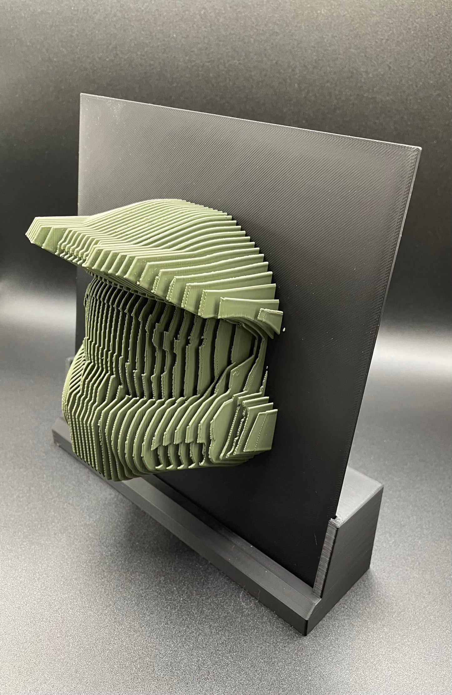 Layered sculpture of iconic Sci-Fi Movie Figures. Collect all of them to make stunning wall or desk display.