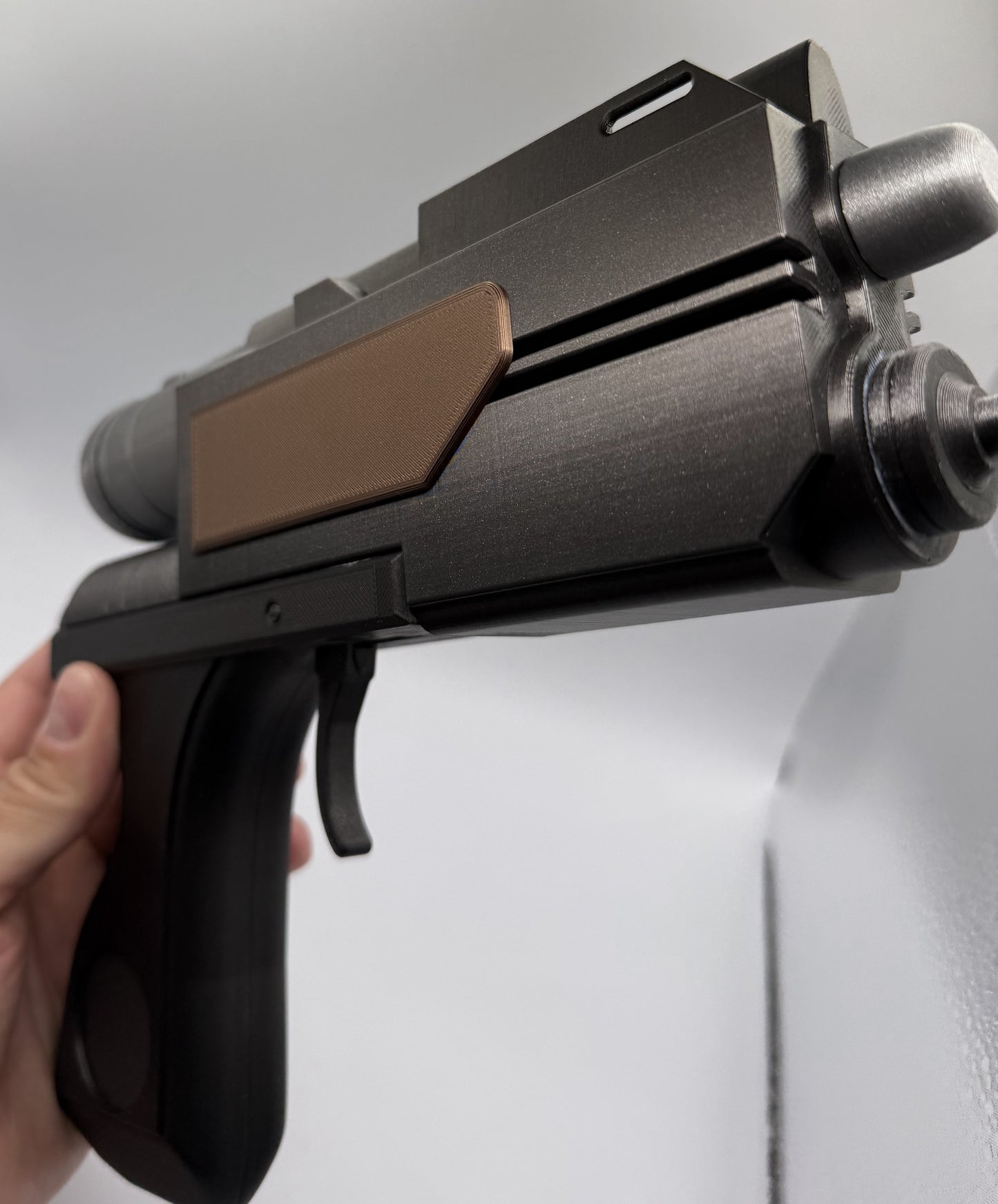 Blurrg-1120 holdout blaster used by Hera Syndulla
