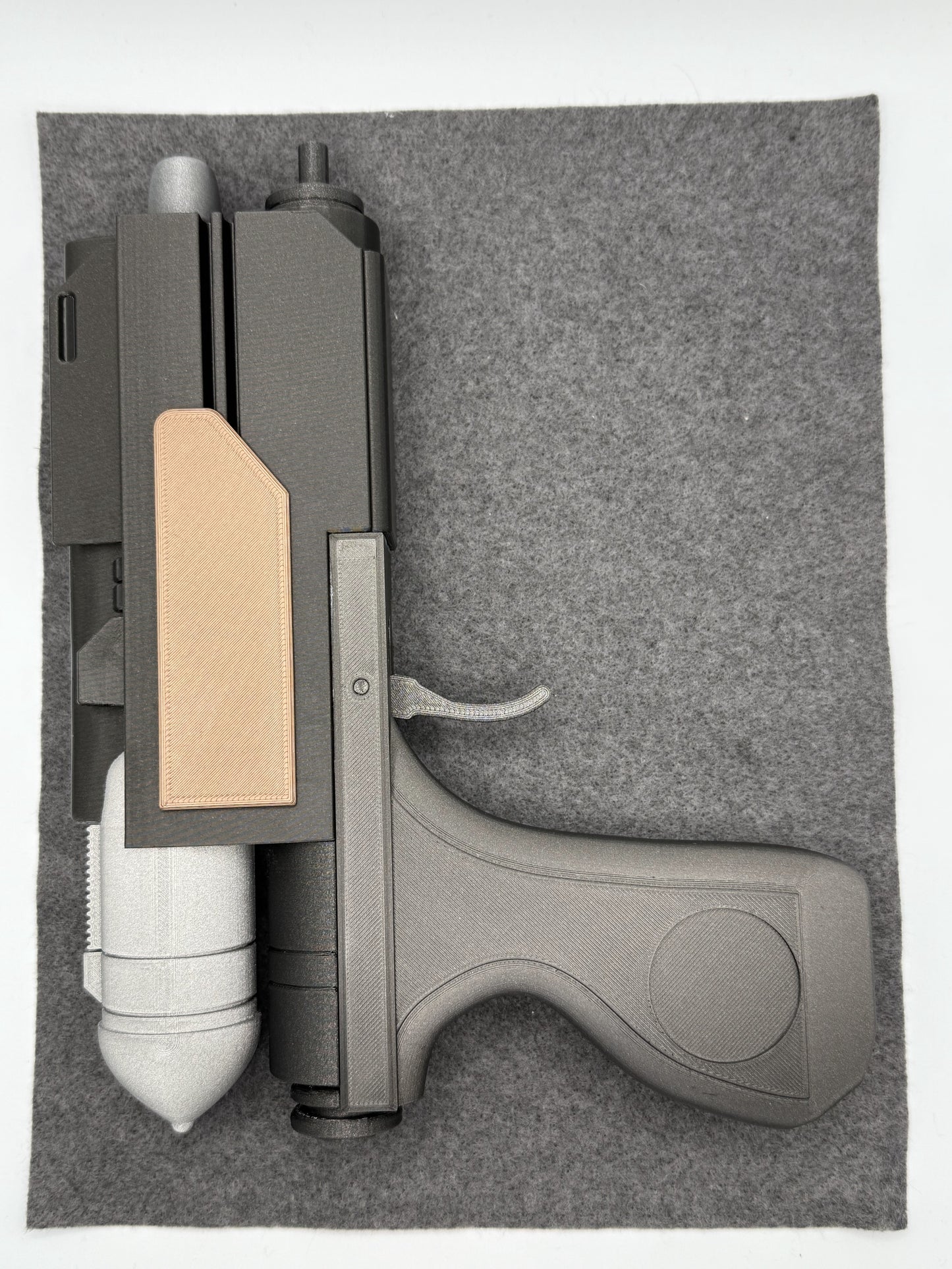 Blurrg-1120 holdout blaster used by Hera Syndulla