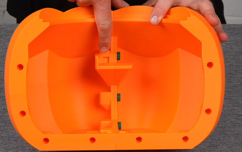 Candy Dispensing Pumpkin – The Ultimate Halloween Treat