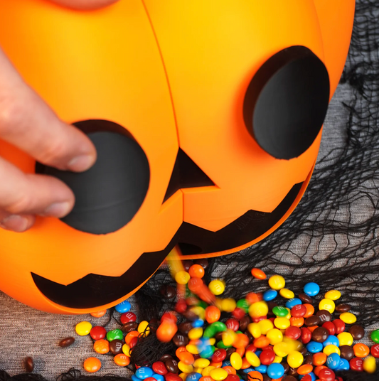 Candy Dispensing Pumpkin – The Ultimate Halloween Treat