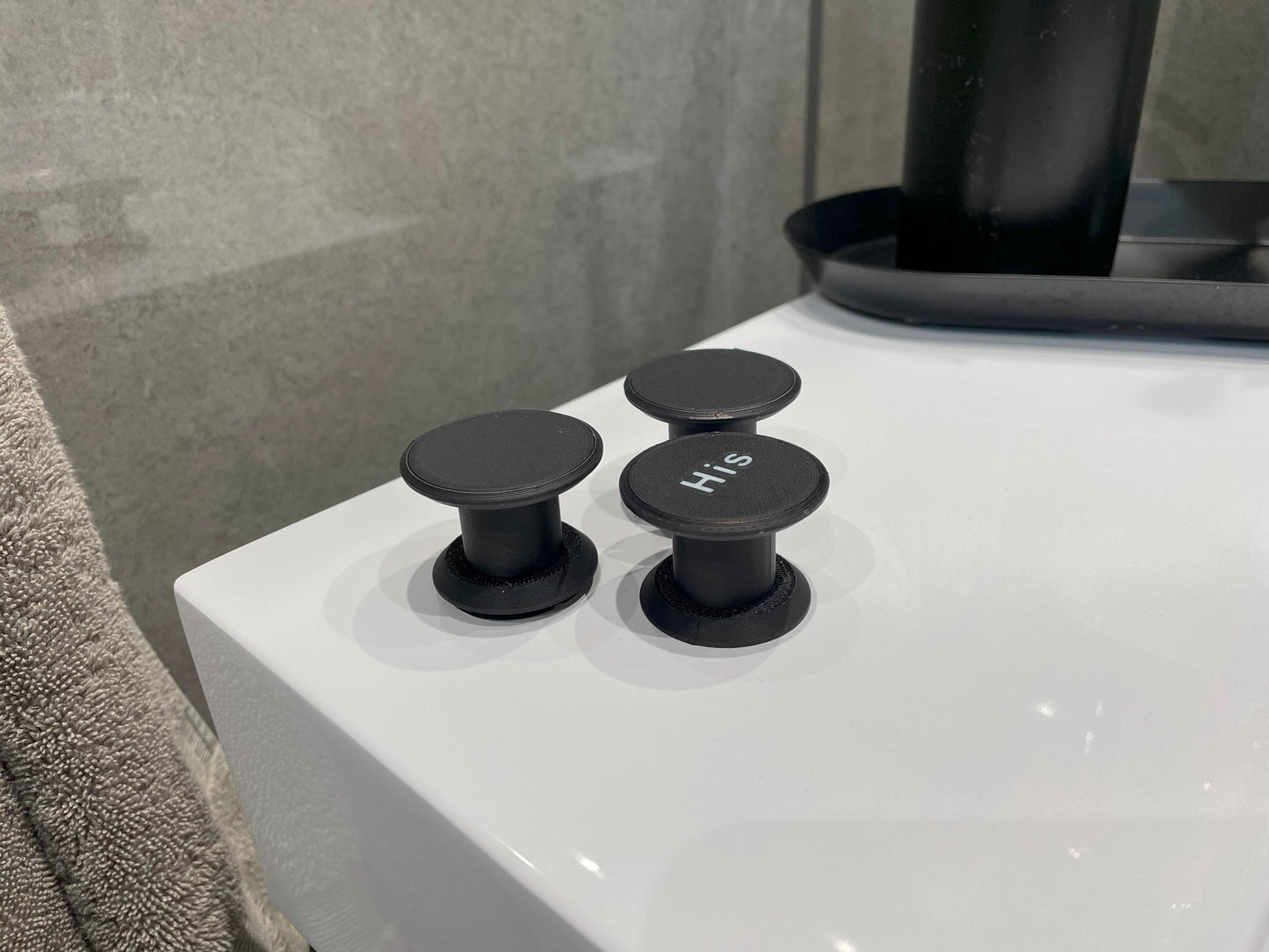 Towel Hook Round Self adhesive Pad