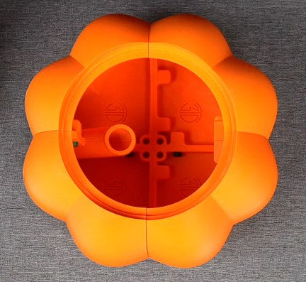 Candy Dispensing Pumpkin – The Ultimate Halloween Treat