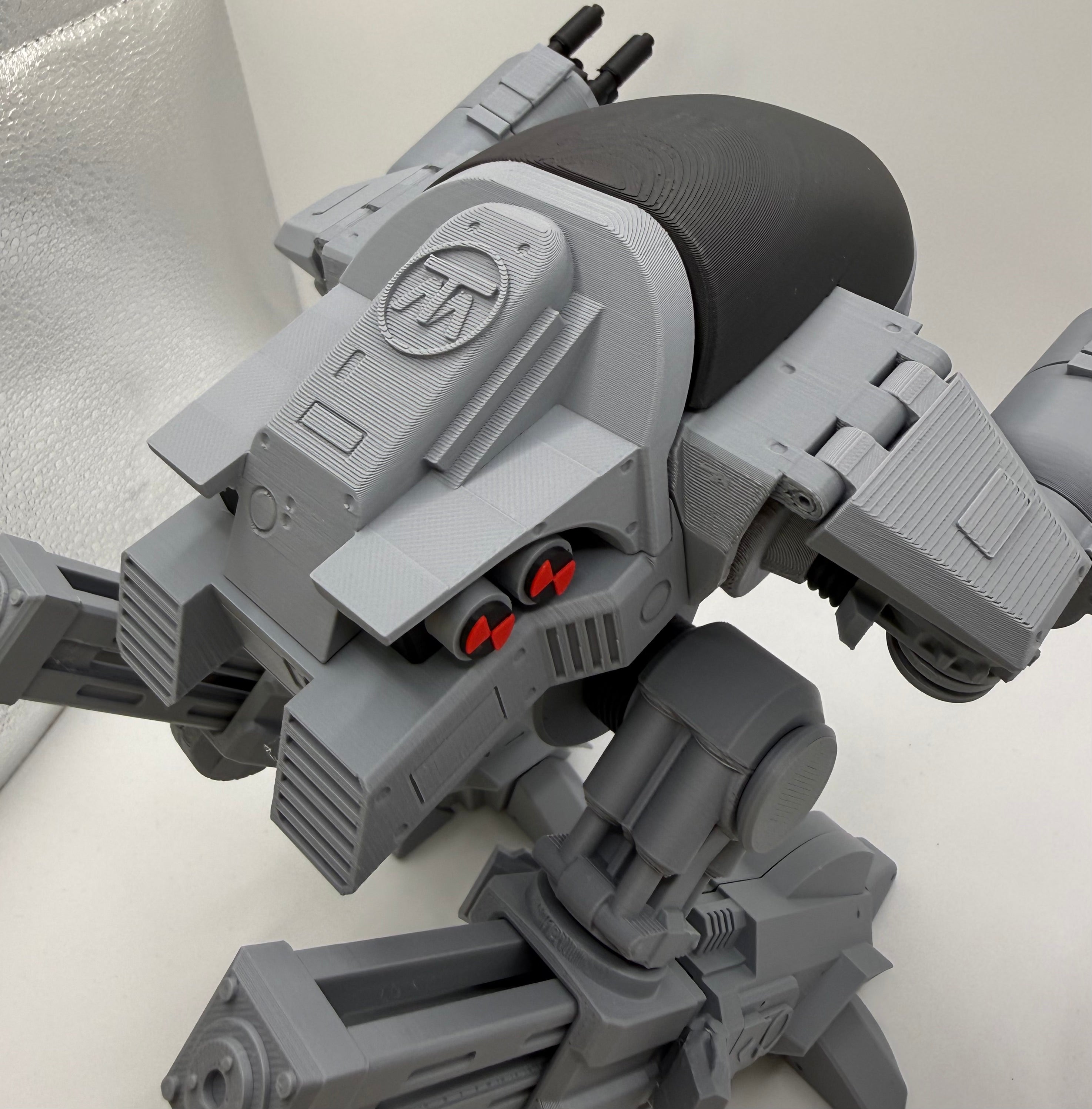 ED209 robot model kit 3Dcre8design