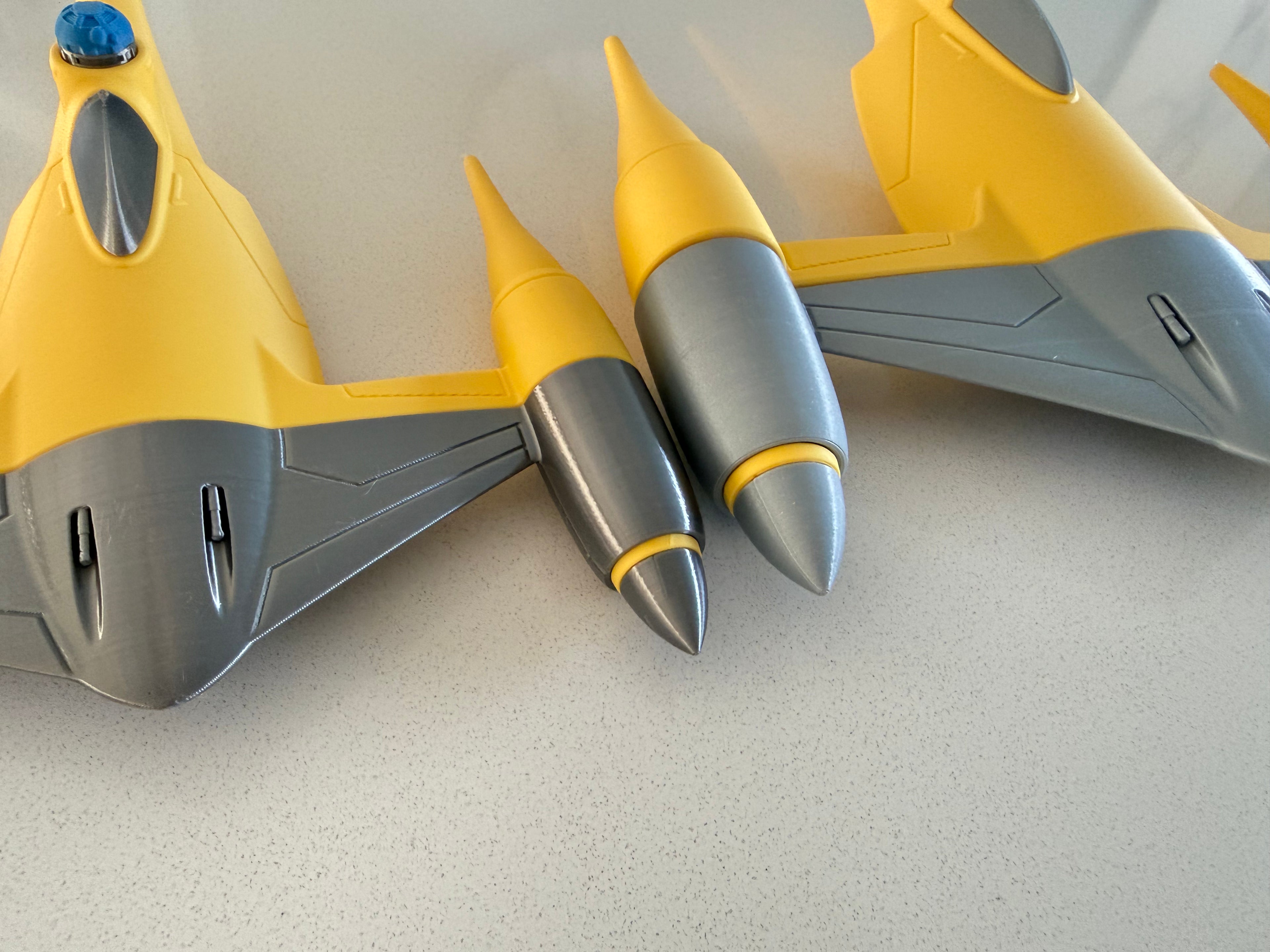 Naboo N-1 Starfighter, 3D printed model kit, view 9
