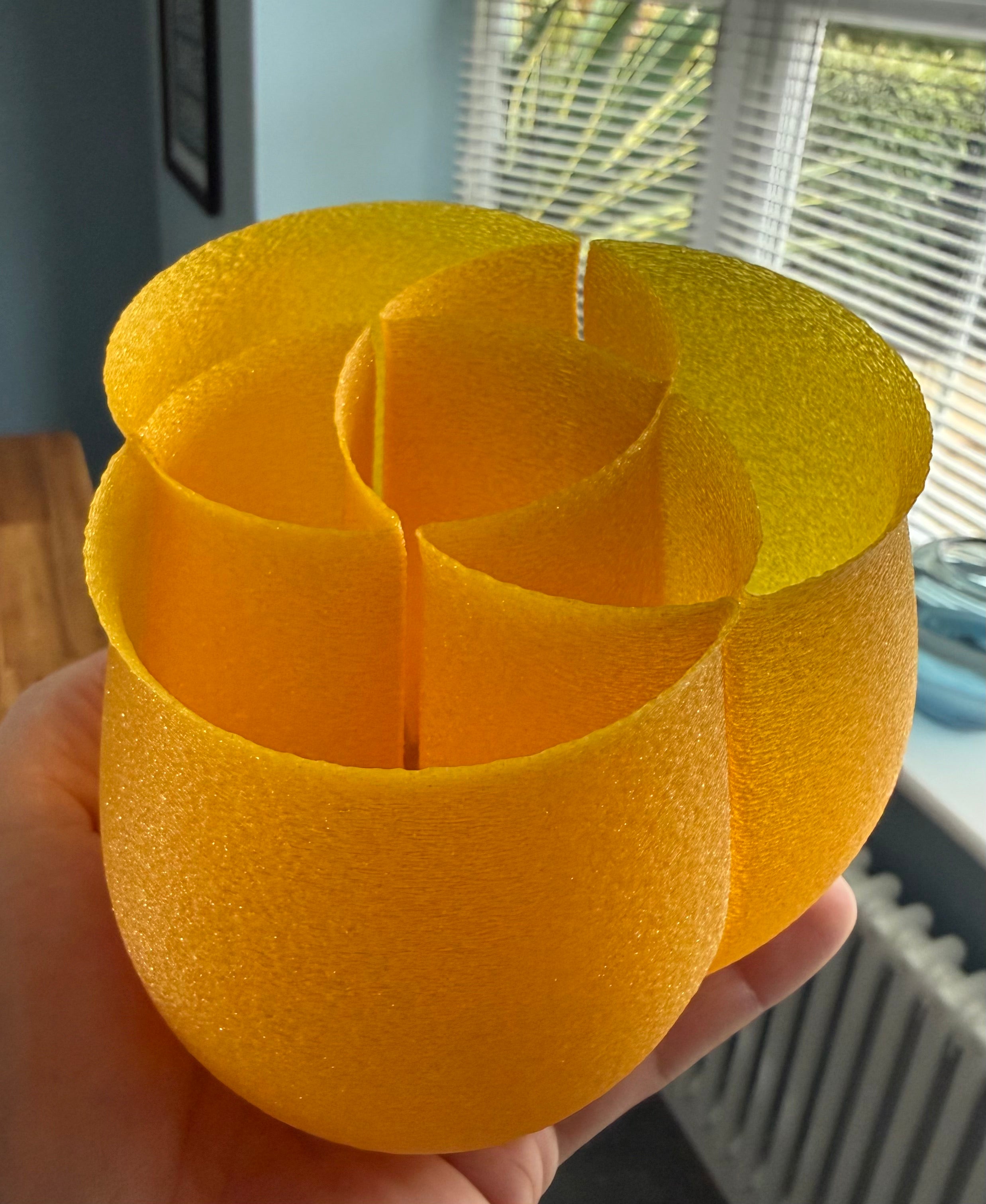 SAKURA Pencil Holder – 3D Printed Desk Accessory