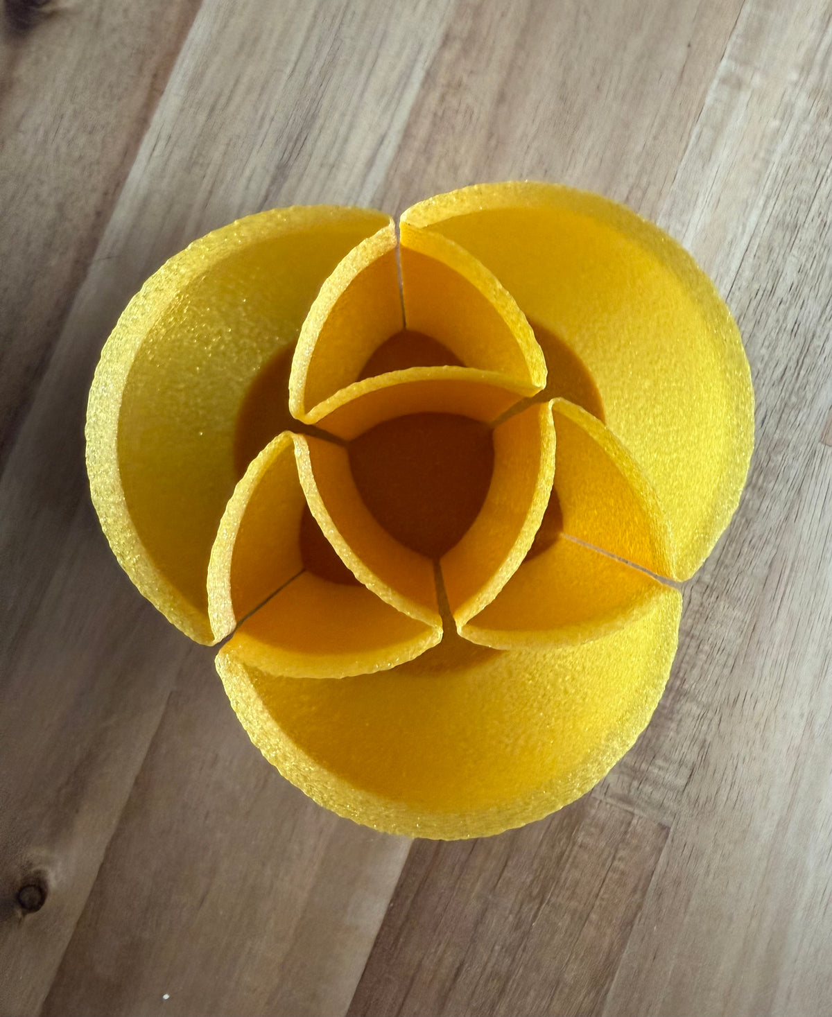 SAKURA Pencil Holder – 3D Printed Desk Accessory