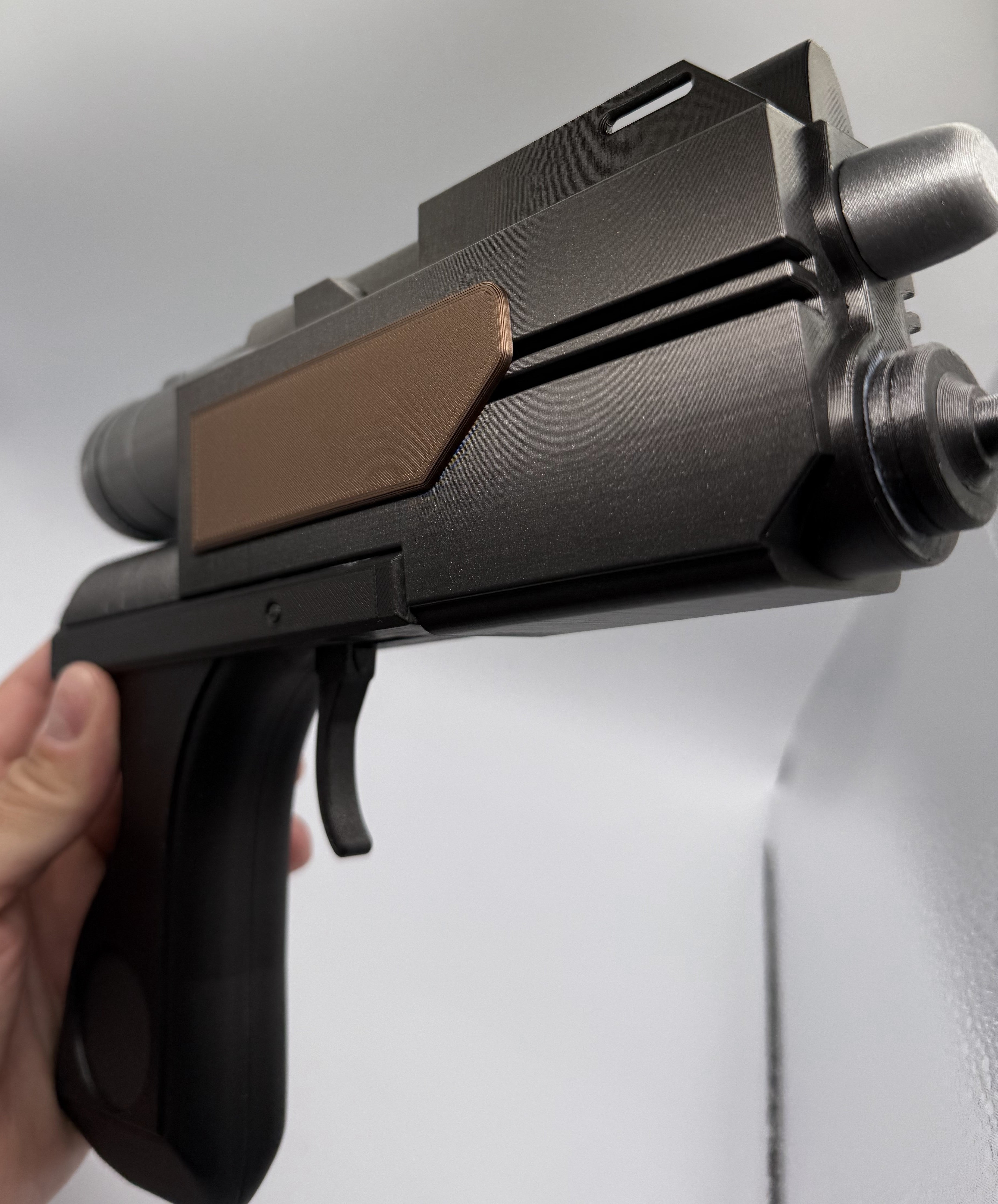 Blurrg-1120 Holdout-Blaster, der von Hera Syndulla benutzt wird