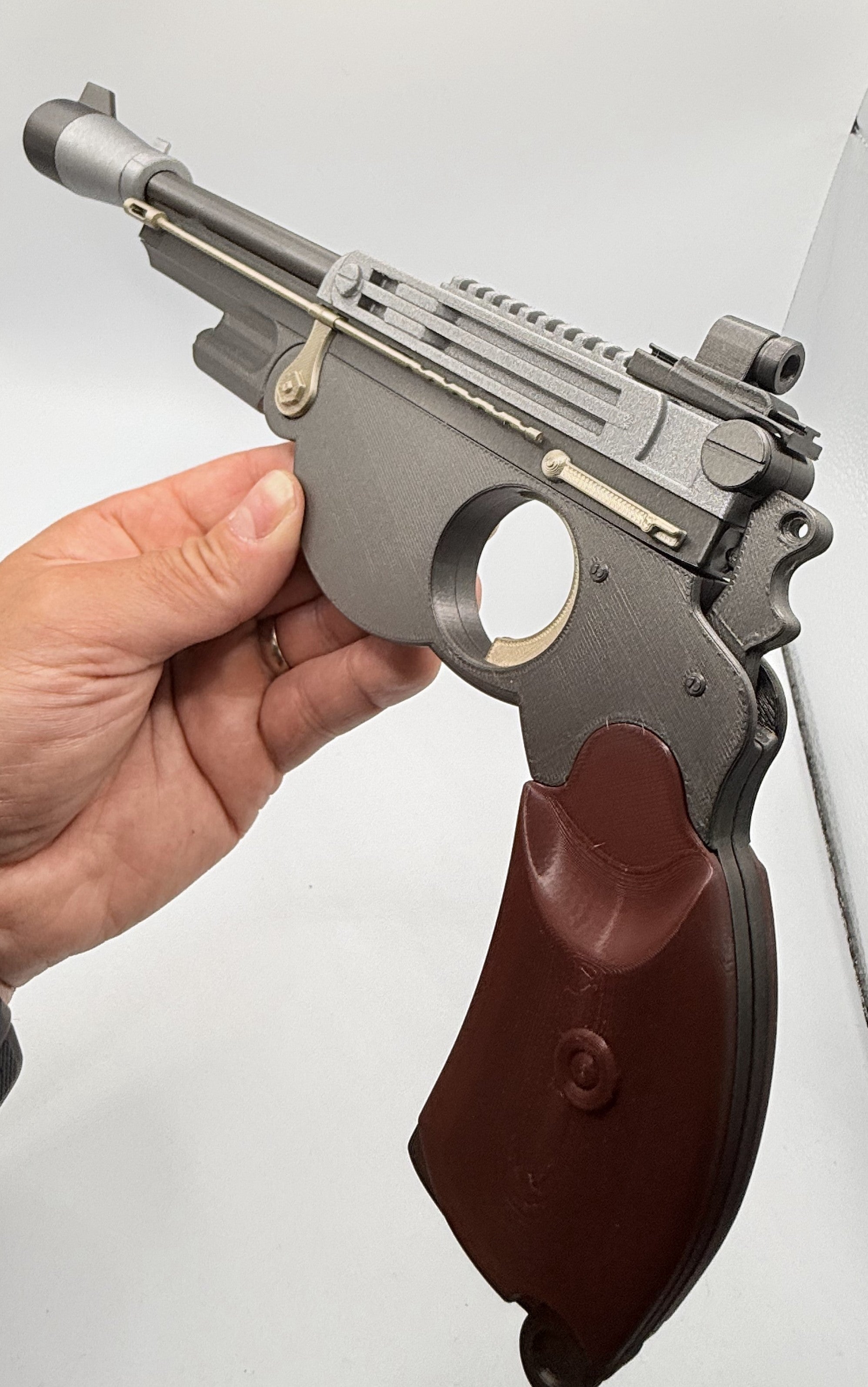 IB-94 MANDALORIAN BLASTER