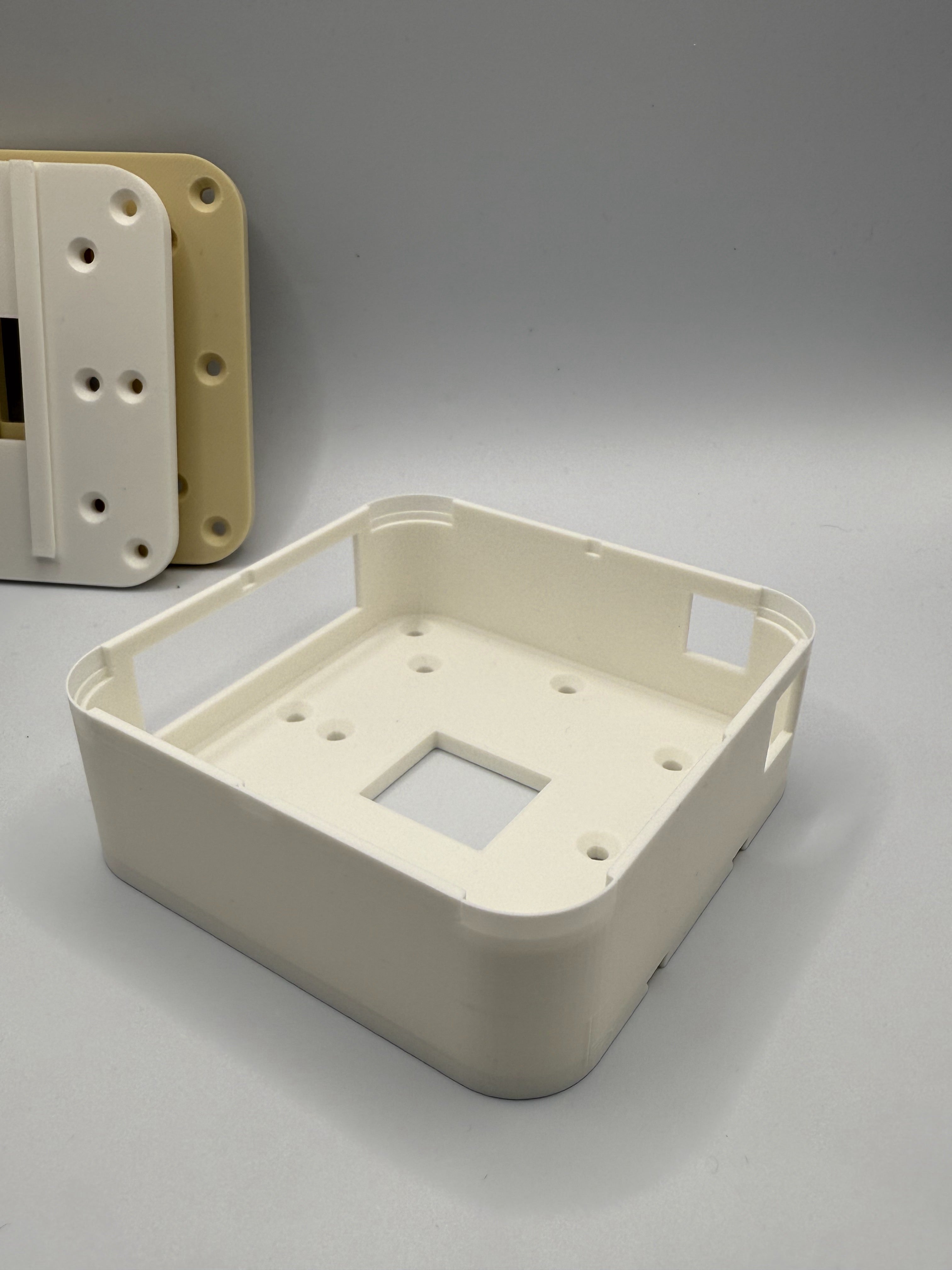 Hive Mounting Quick Release case + Additional Trim
