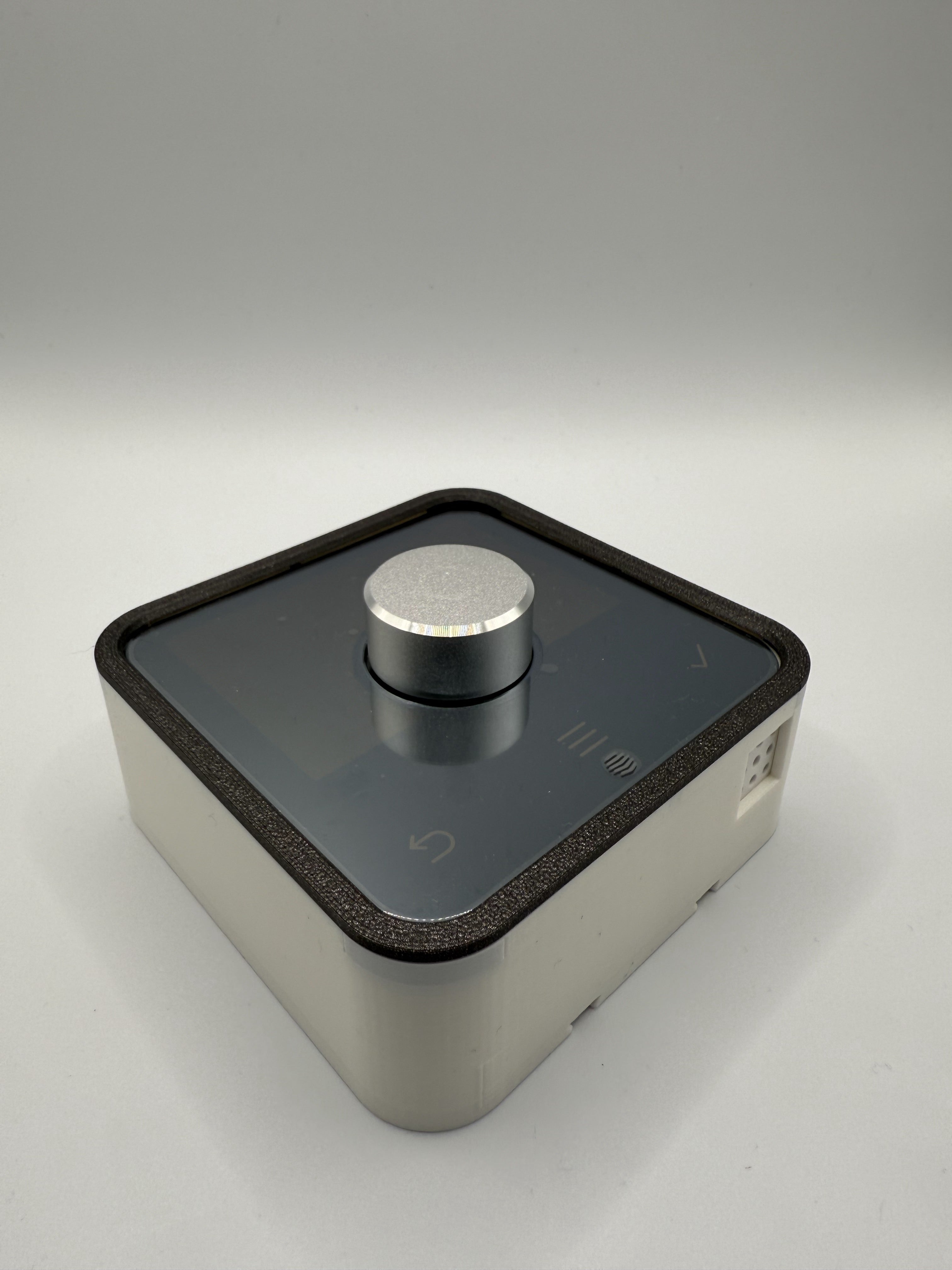 Hive Mounting Quick Release case + Additional Trim