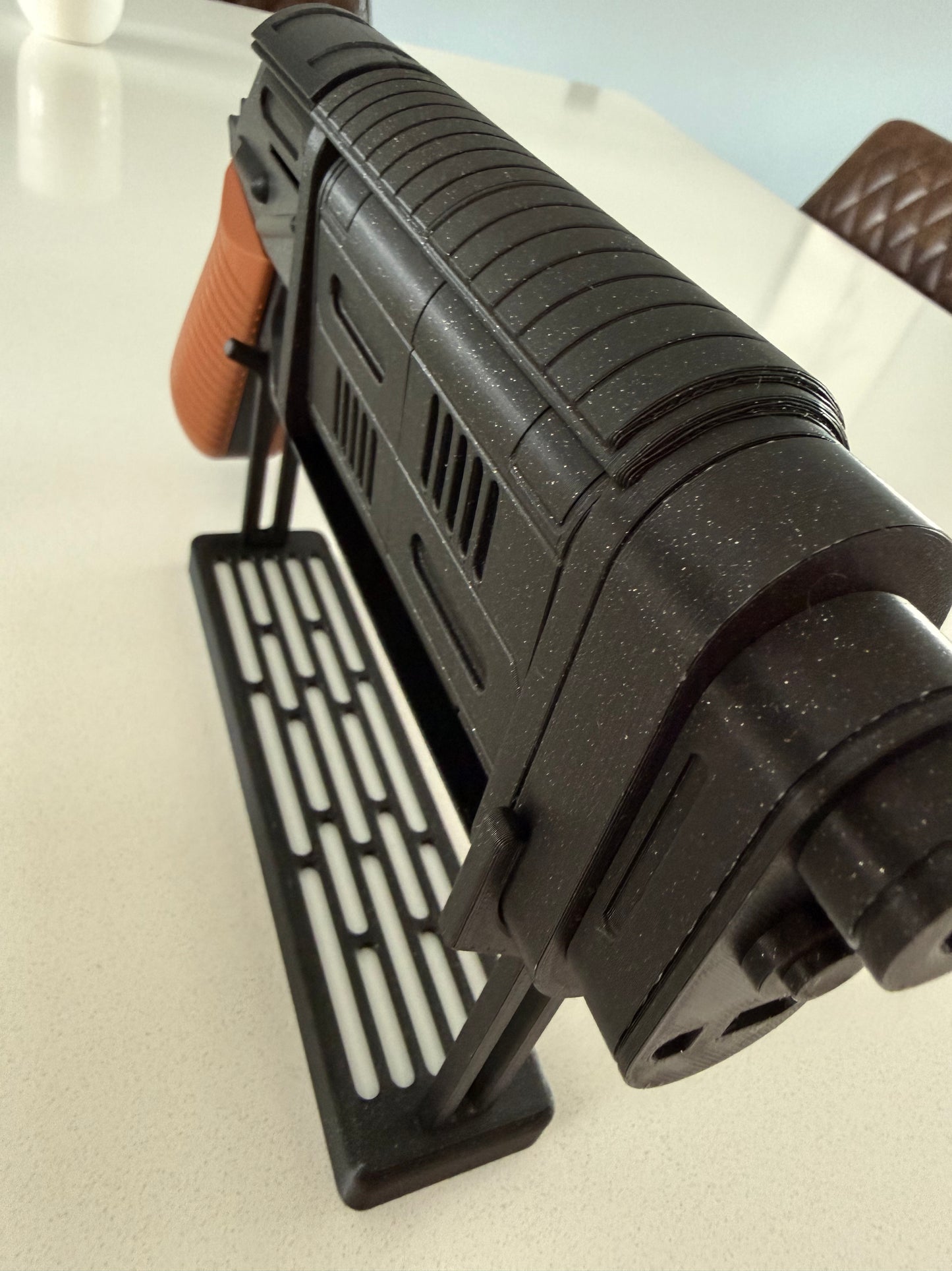 Model Kit of the iconic MW-20 Bryar used in Andor series