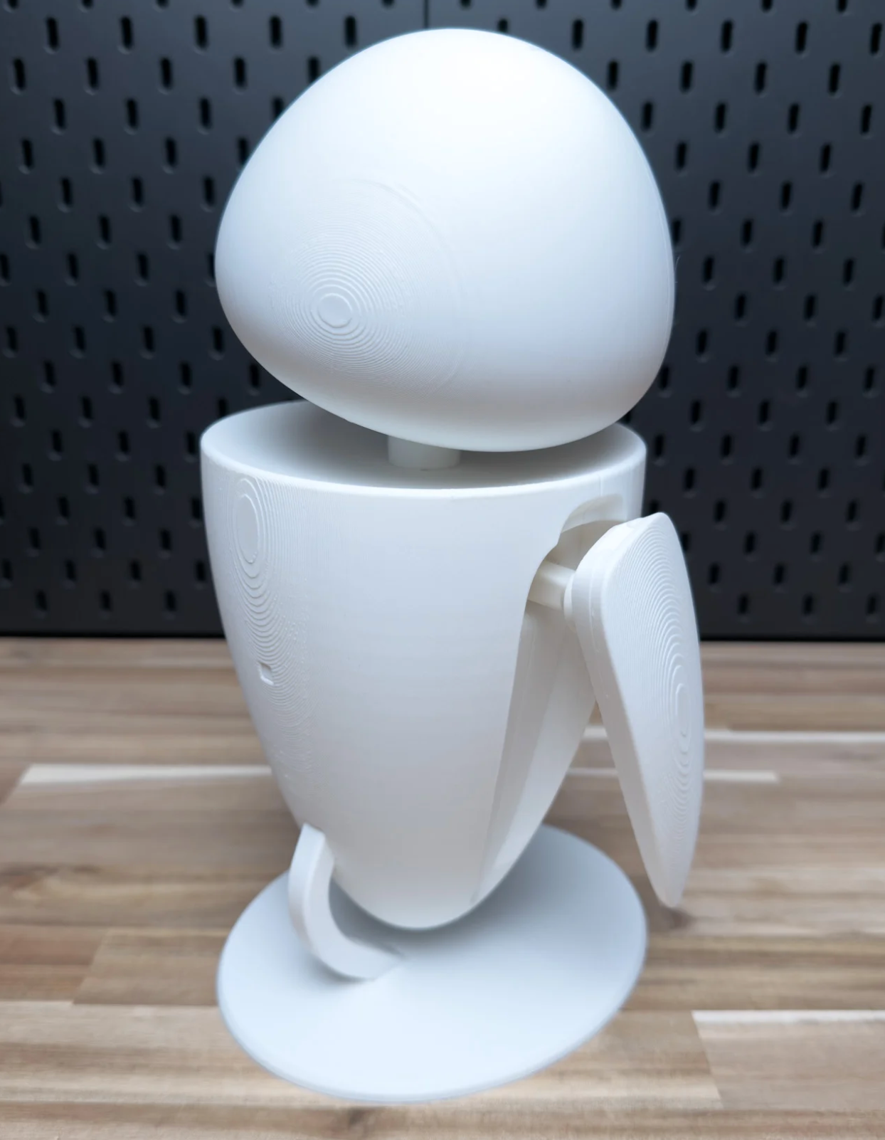 EVE Model kit Desk display