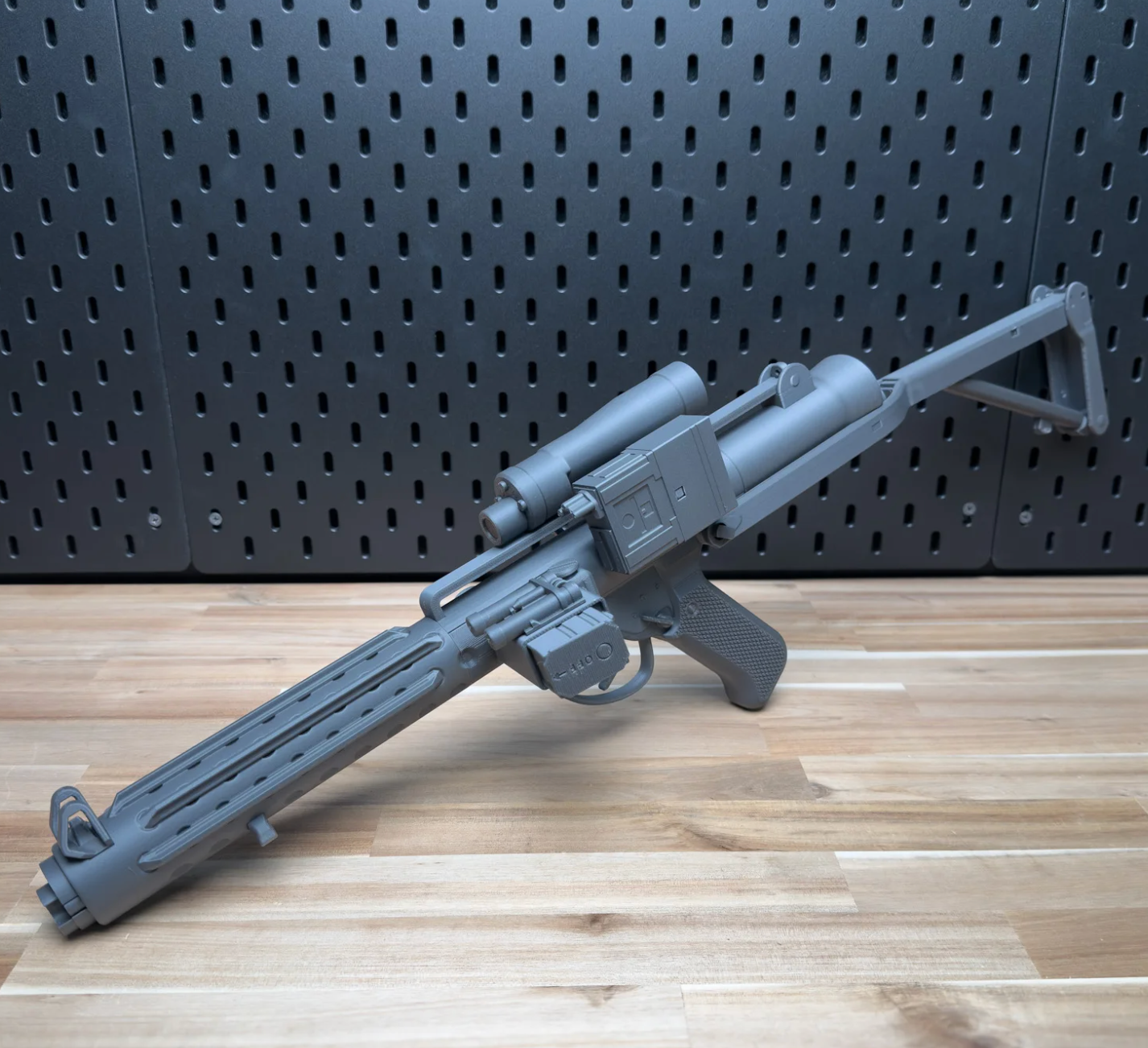 E-11 Blaster Prop Kit Display Cosplay