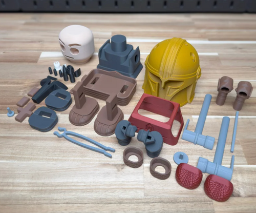 Chunky Mandalorian Armourer 3D printed model kit, alternate angle