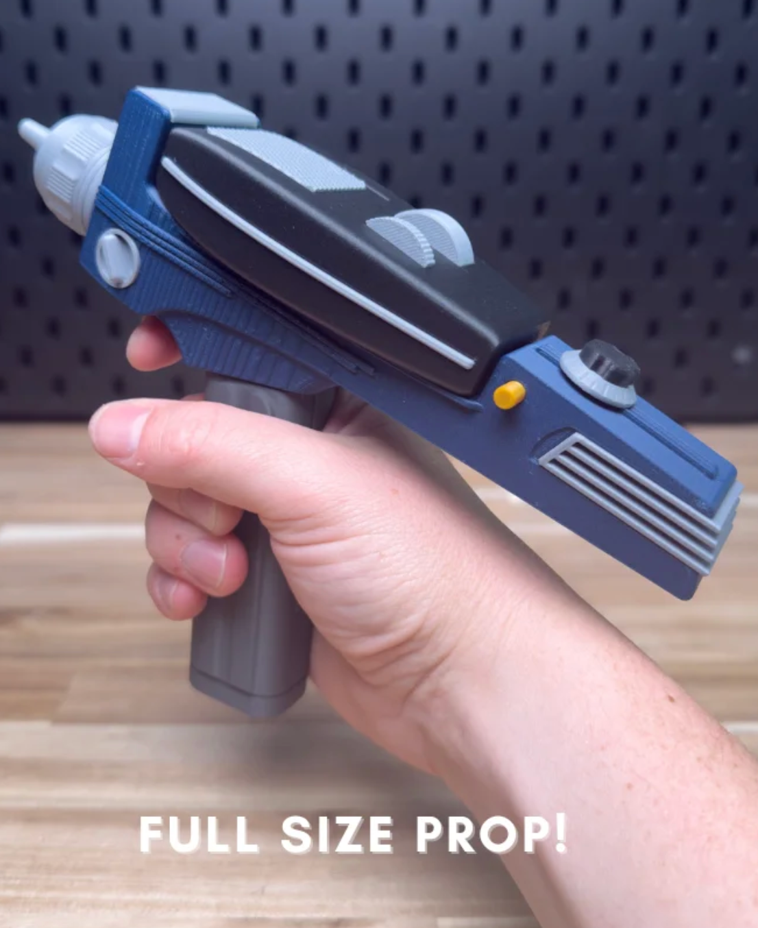 Star Trek - Type II Phaser prop kit