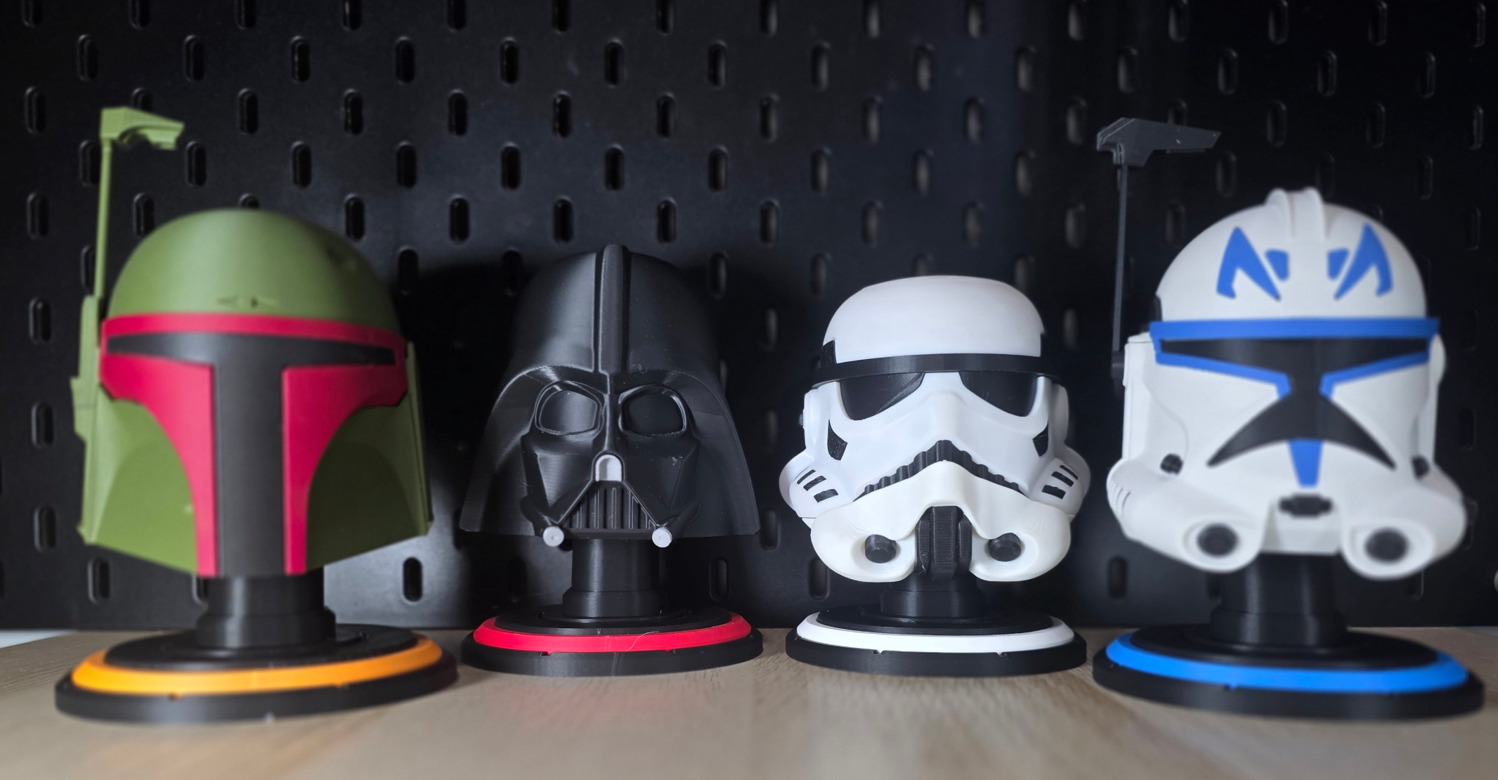 Chunky Helmet Stand – 3D Printed Display Accessory