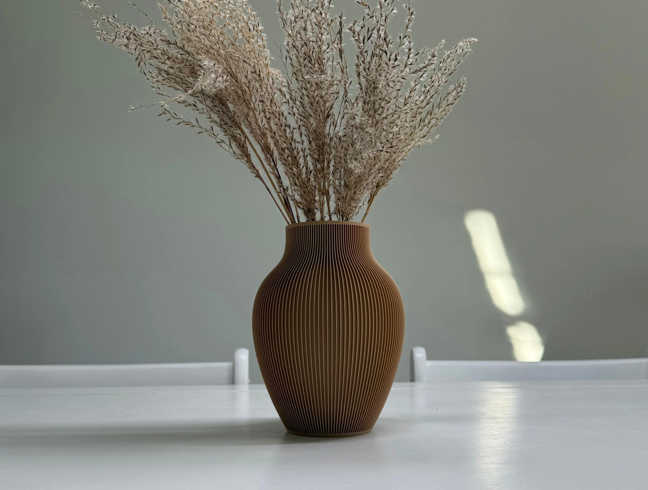 Tayo Vase – Ribbed Urn Shape | Japandi Shelf Décor | 3D Printed | UK Made