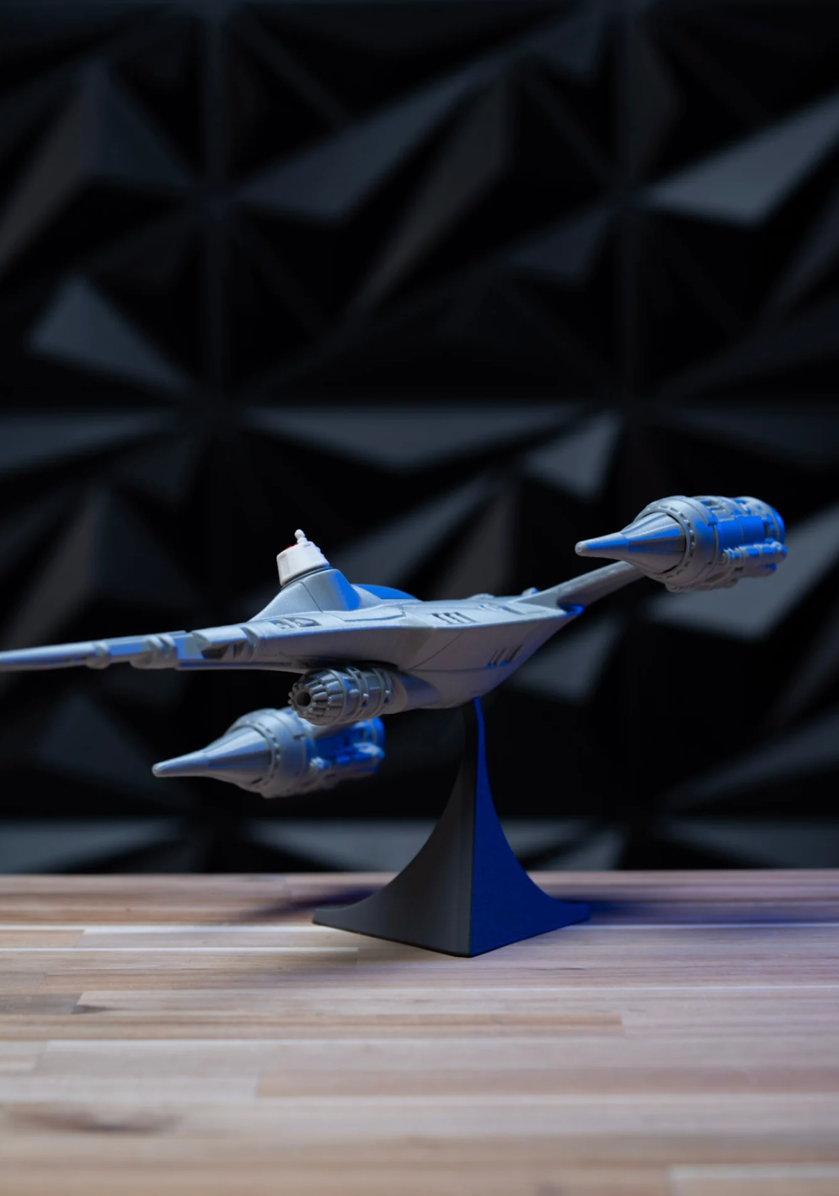 Mando's N-1 Starfighter — Star Wars Kit | No Glue Model Kit