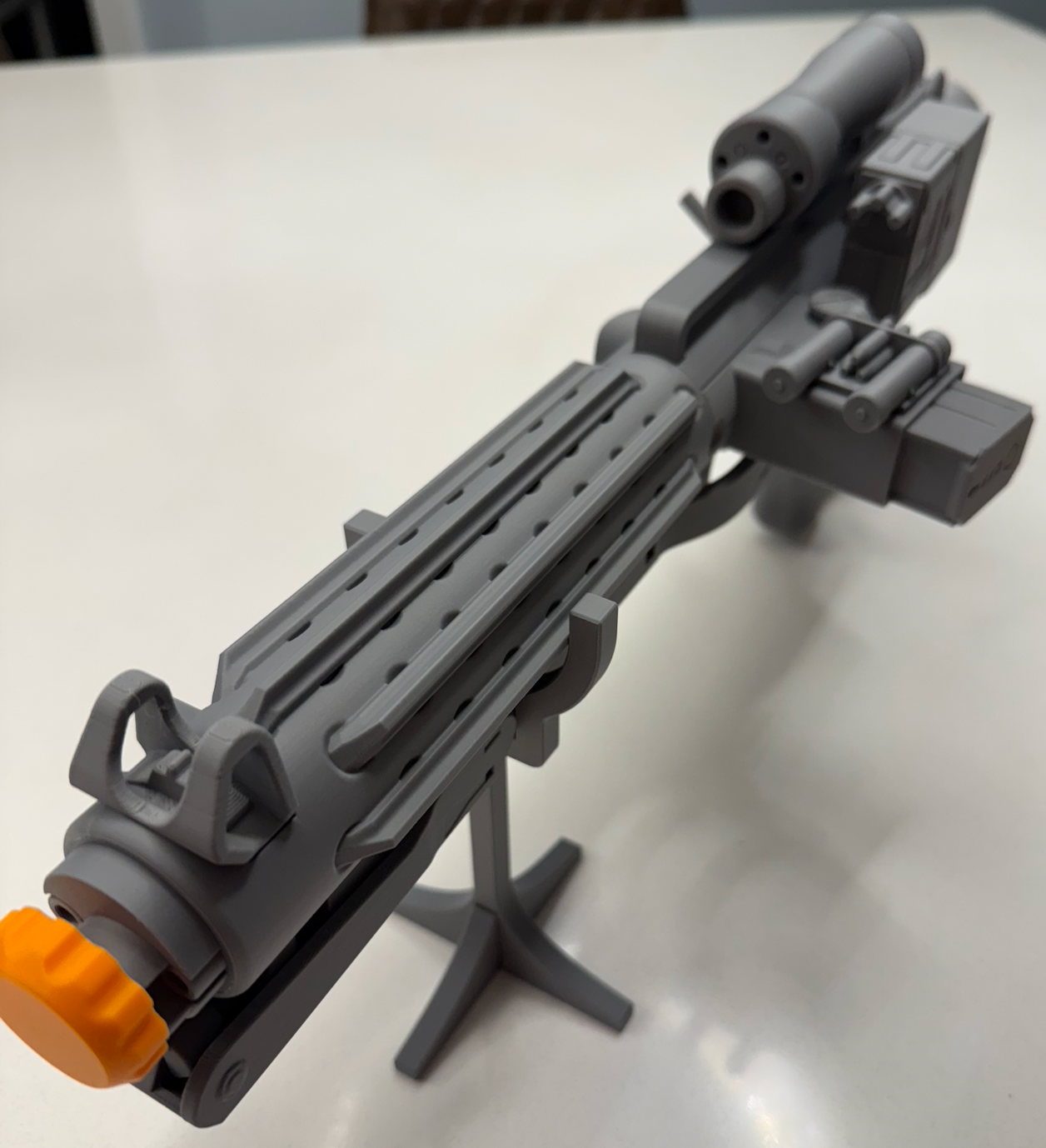 E-11 Blaster Prop Kit Display Cosplay