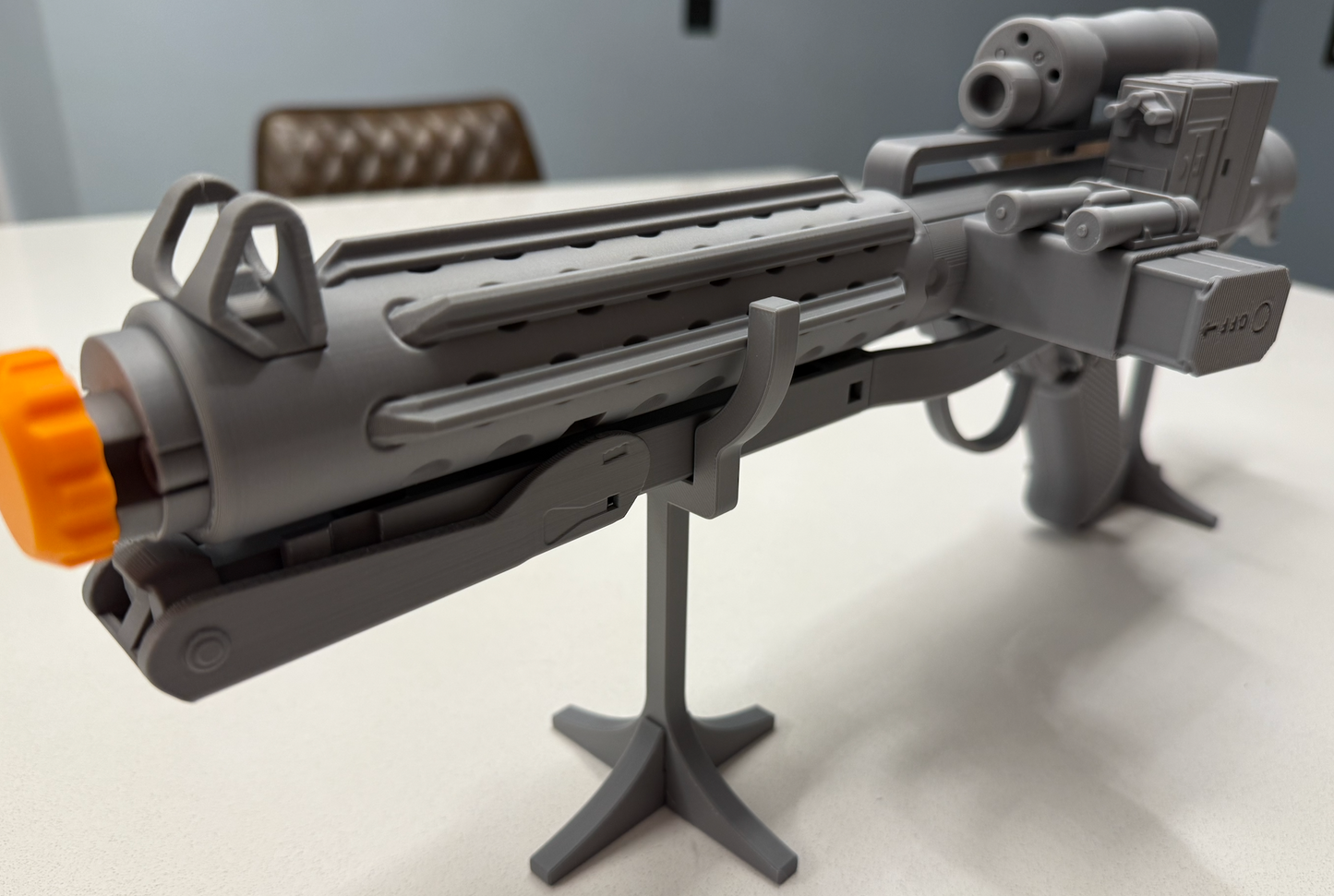 E-11 Blaster Prop Kit Display Cosplay