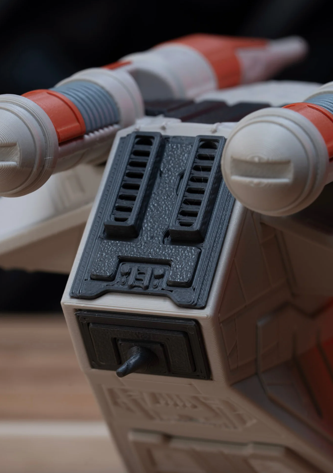 LAAT Republic Gunship model kit, close-up of central engine and thruster detail