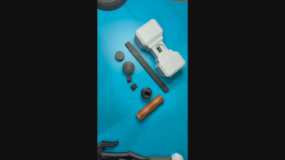 Inazuma-Inspired Hammer – Cosplay Model Kit